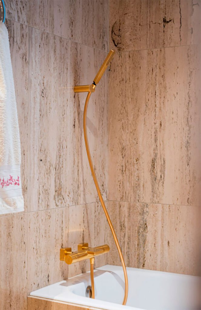 GRIFERÍA Urbión Baño y Cristal